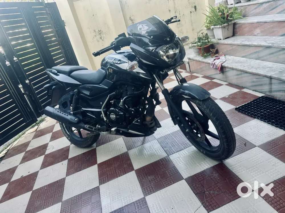 Immaculate Doctor-Driven Bajaj Pulsar 150 - With VIP Number