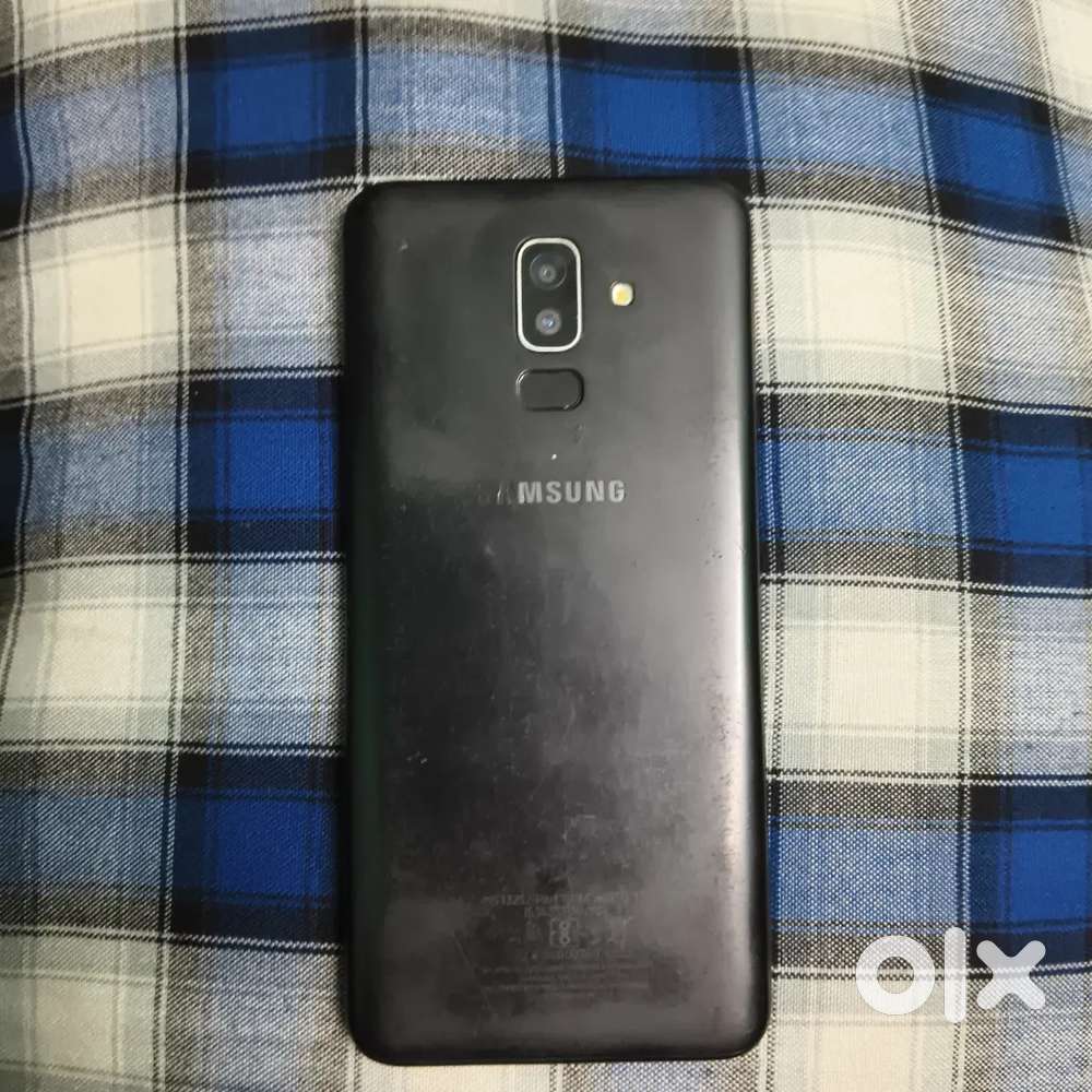 Galaxy  j8