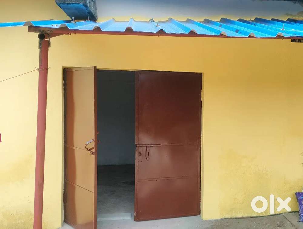 Shop and godown for rent