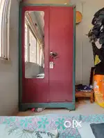 IRON WARDROB (TIJORI)