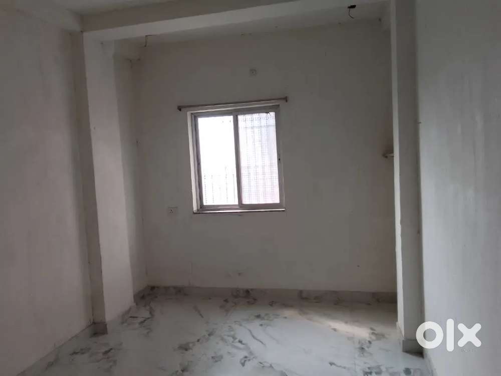 A rent a 2bhk 2 house one is balcony and other one is without balcony.
