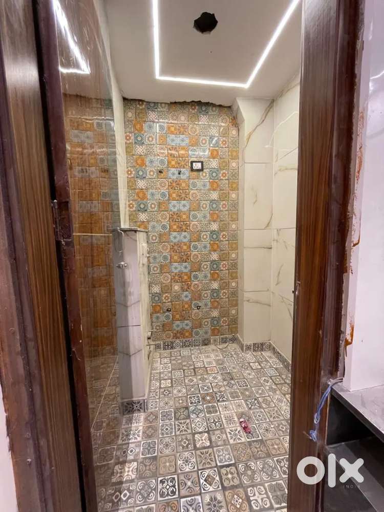 2bhk new specious flat with car parking lift