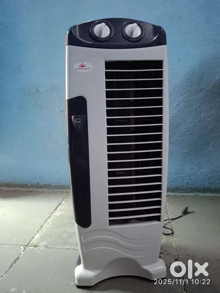 Surya gold tower fan