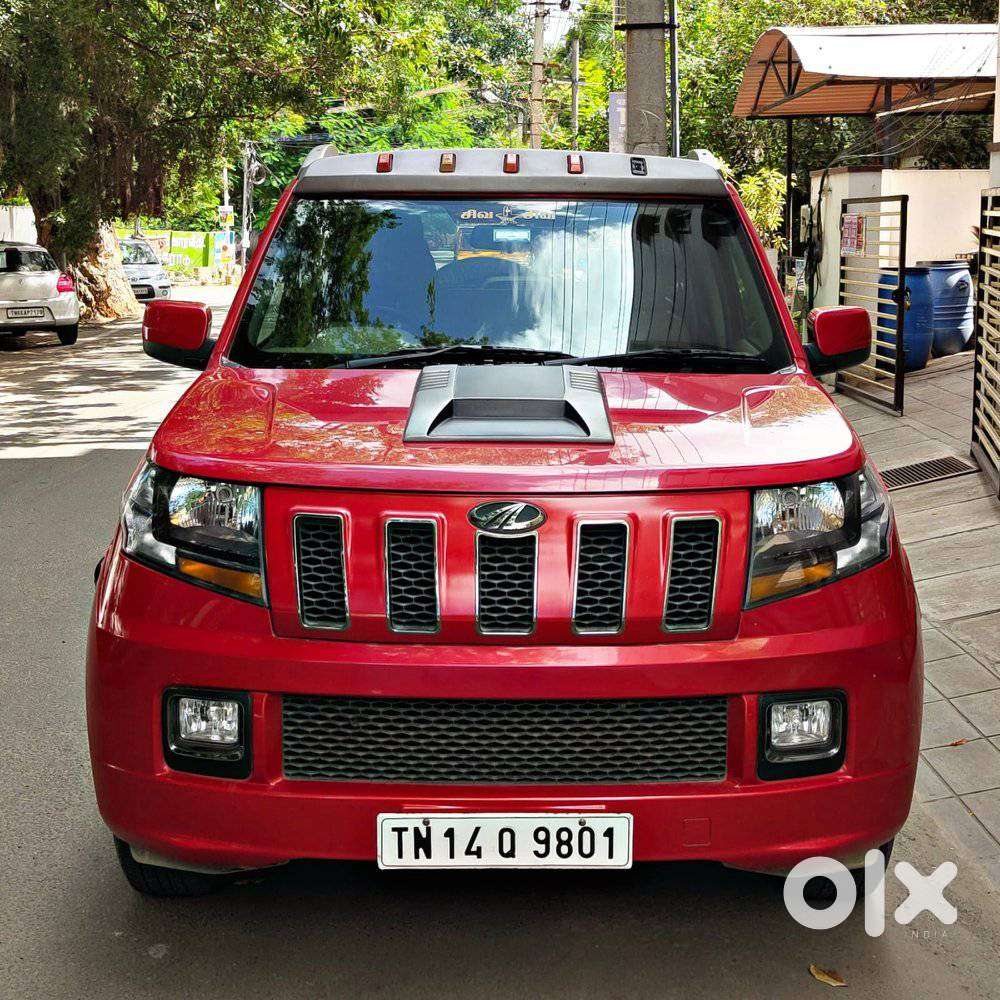 Mahindra TUV 300 T10 Opt, 2018, Diesel