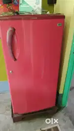 LG FRIDGE IN GOOD CONDITION