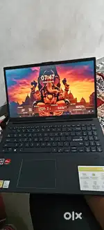Asus vivobook Ryzen3 8/512gb good condition 1month use less laptop