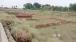 Nayi court ki land ke just bagal me hai tehseel road bhi jati hai