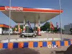 Petrol pump nozzle operator