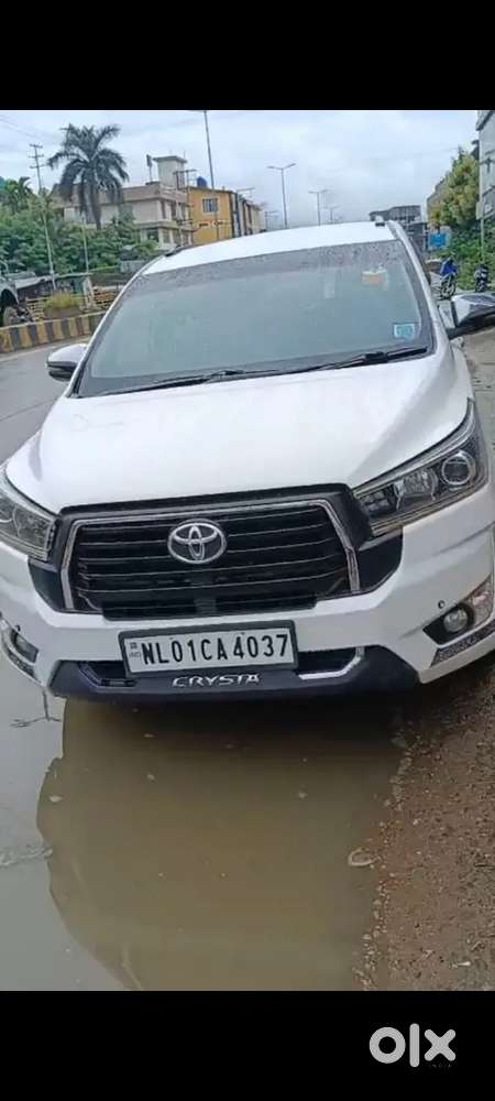 Toyota Innova Crysta 2019
