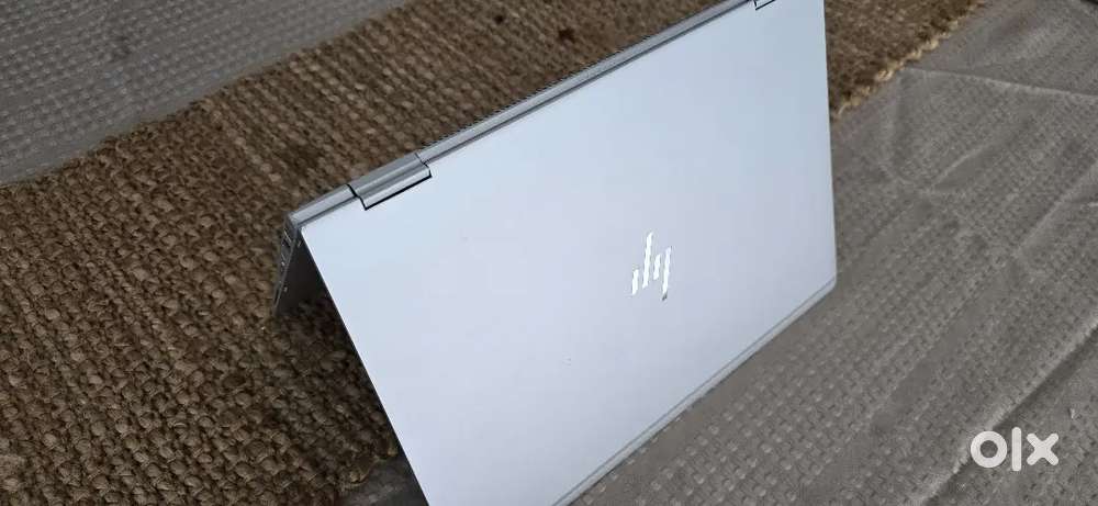 HP elitebook 1030 x360 g2