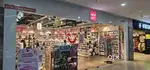Wanted sales girls staff SRMT mall