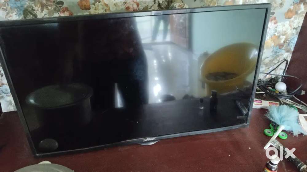 Soni vision led 32 inchs running condition