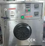 Chapati pressing machine
