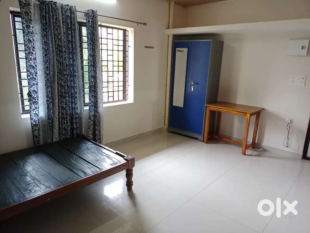 Single semi furnished room for rent in attavara near kmc hospital