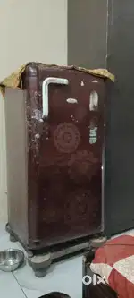 Single door whirlpool refrigerator