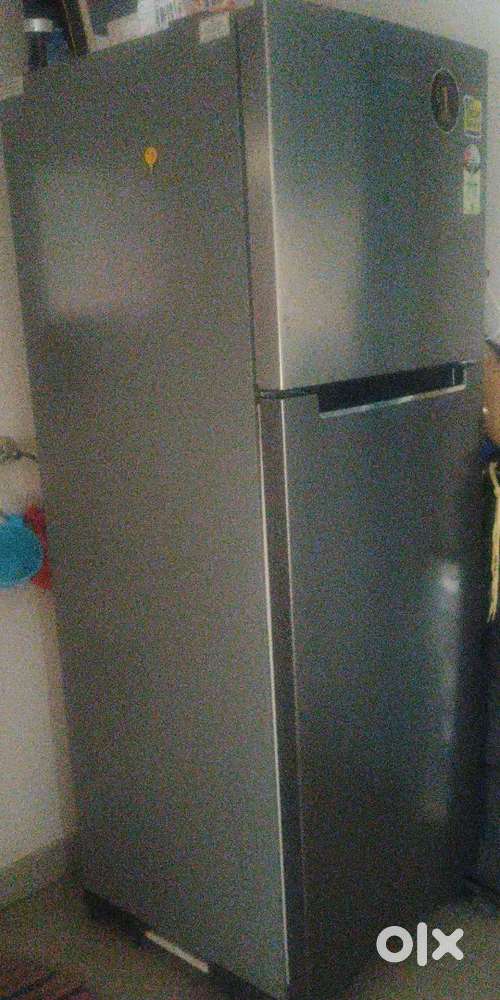 Kelvinator 360 ltr  2 yr old very good in condition