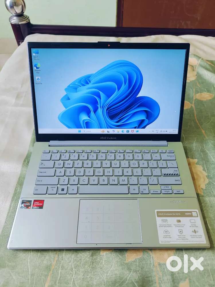 Asus Vivobook /1TB SSD/8GB RAM/Win-11  Laptop