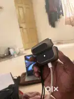 APPLE  AIRPODS PRO 2 ,5 month used only