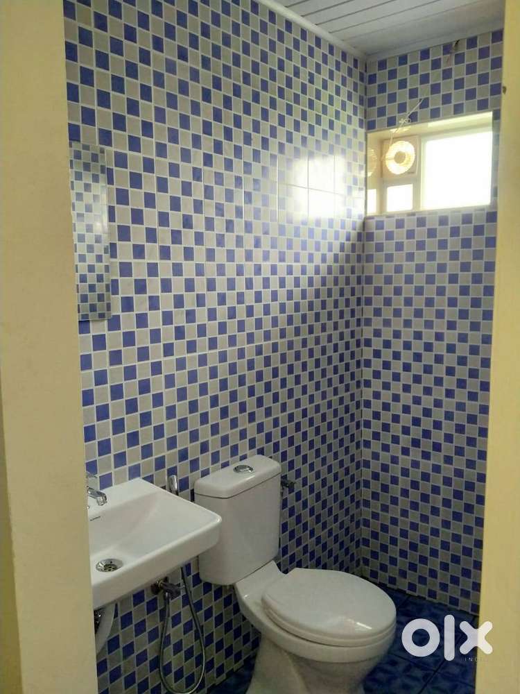 bachelor single room