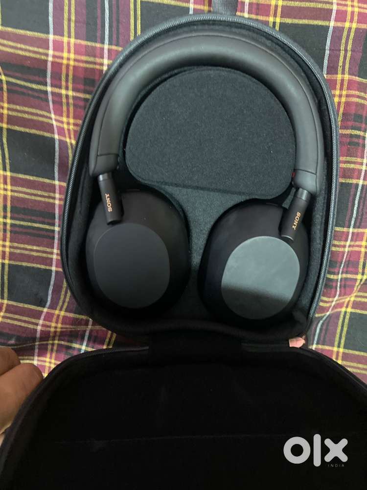 Sony headphone 1000XM5