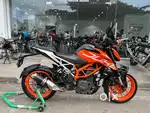 Ktm duke 390 abs showroom history awesome condition