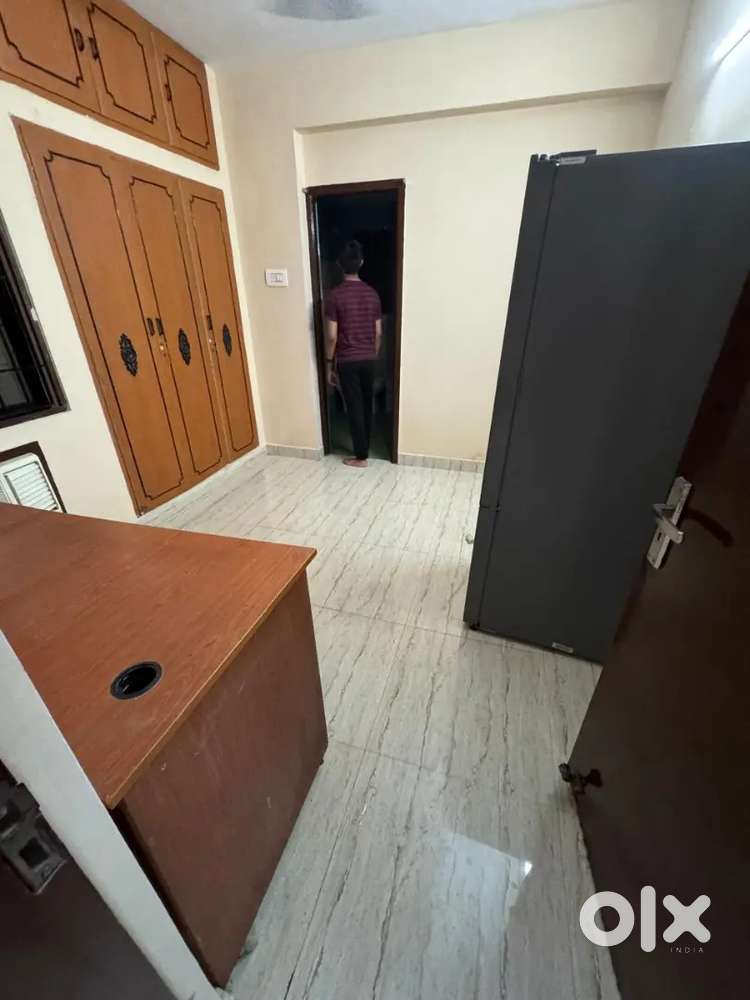 Flat Rent Ashok pillar