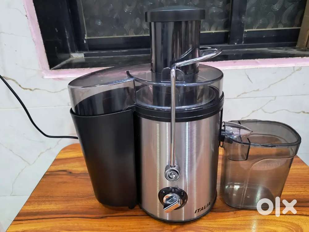 Original steel body FRUIT AND VEGETABLES JUICER of Premium brand