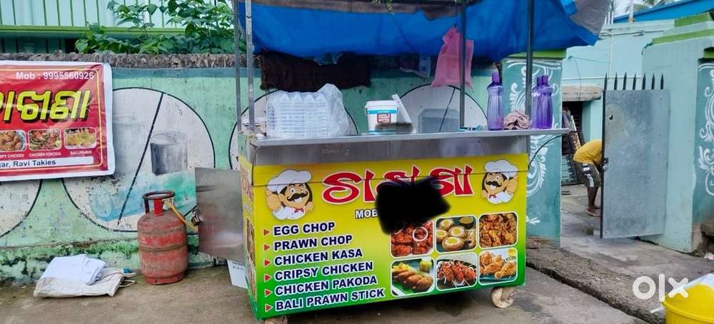 Fastfood counter Deep freezer one Table