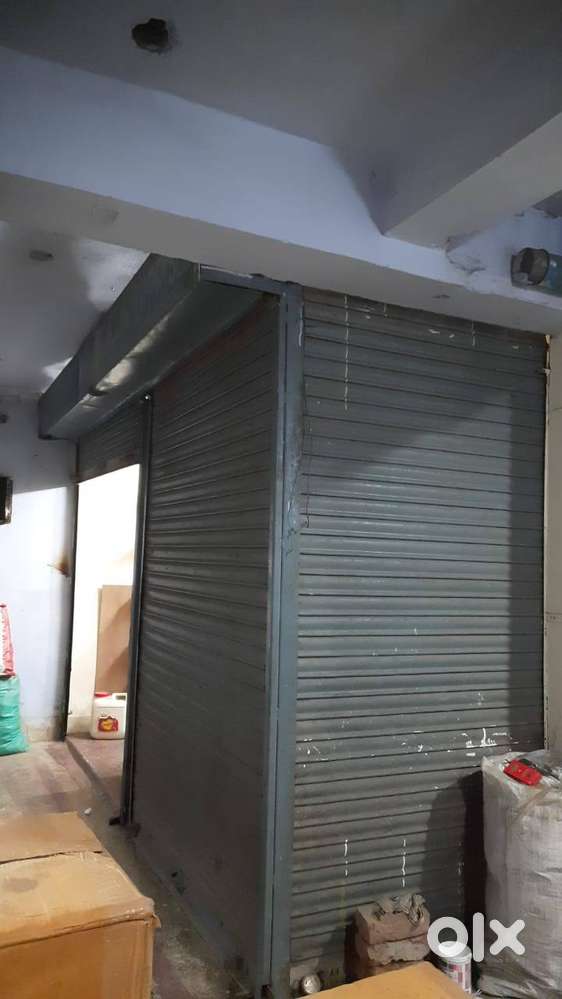 दवा बाजार हुजरात मार्केट मेंदुकान किराए पर देना है मेडिकल व्यवसाय हेतु