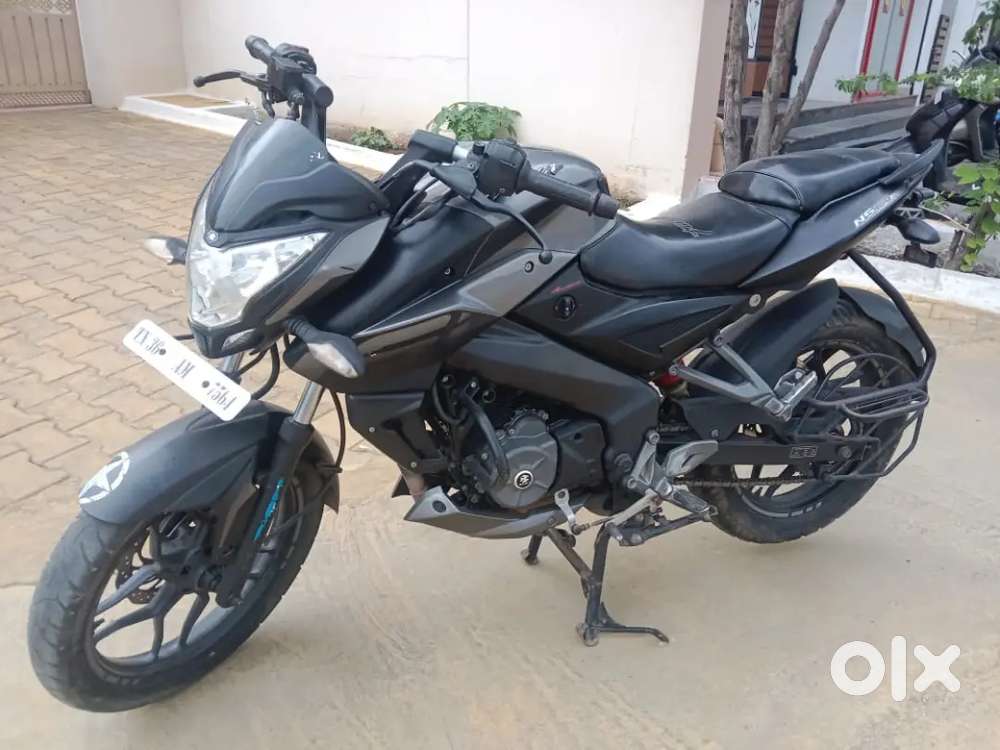 Bajaj Pulsar NS 160 model 2019 model