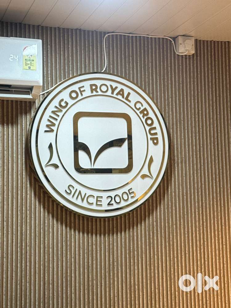 Sales man for supermarket