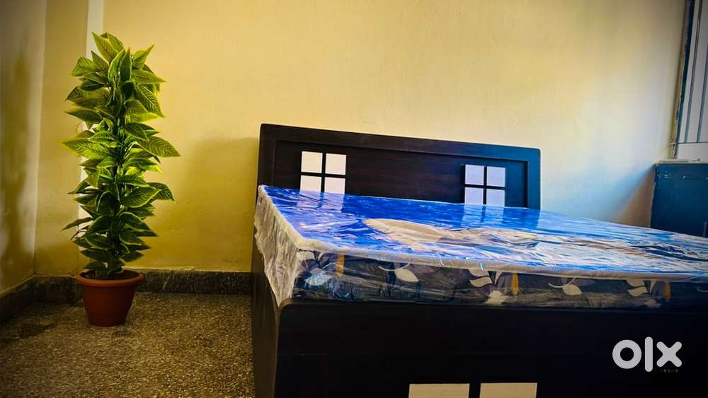 Flat for rent bachelor & family - furnished