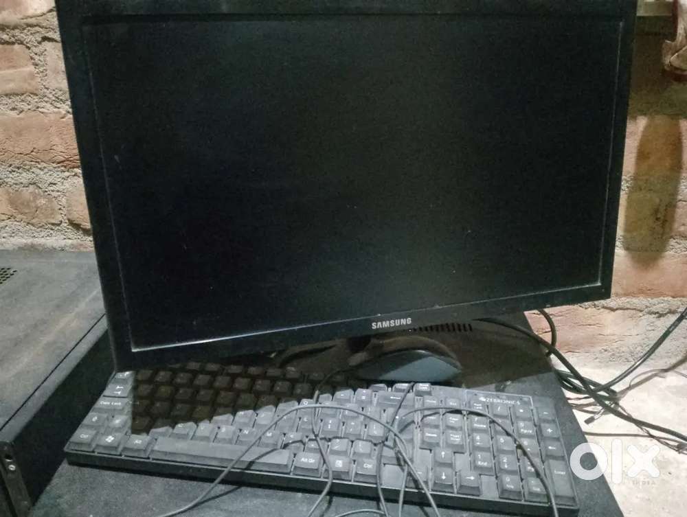 Samsung LCD Monitor