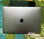 MacBook Pro 15”  i7  16GB  512GB SSD