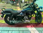 bajaj avenger 150cc street , urgent sale, new condition and first tyre