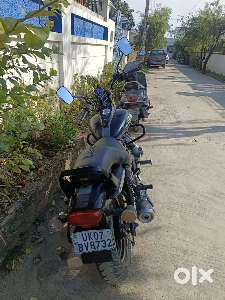 Avenger 150 street 2017 model