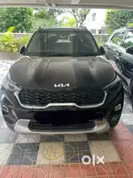 Neatly maintained Kia sonet for sale!!!