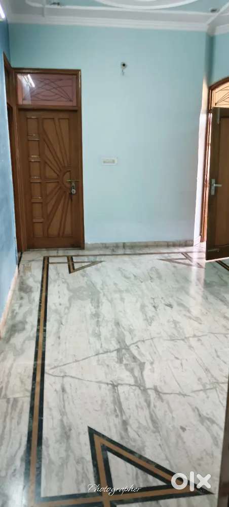 First floor for rent