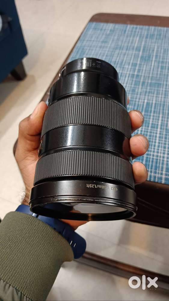 Sony Gmaster 24-70 f 2.8 with mint condition