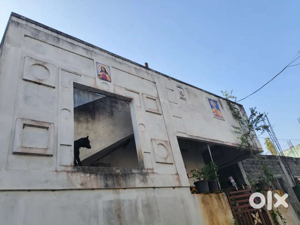 Good condition building for sale