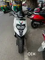 Aprilia Storm 125cc scooter for sale, in good condition.