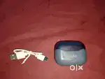 Air pods of company boat free charger cable