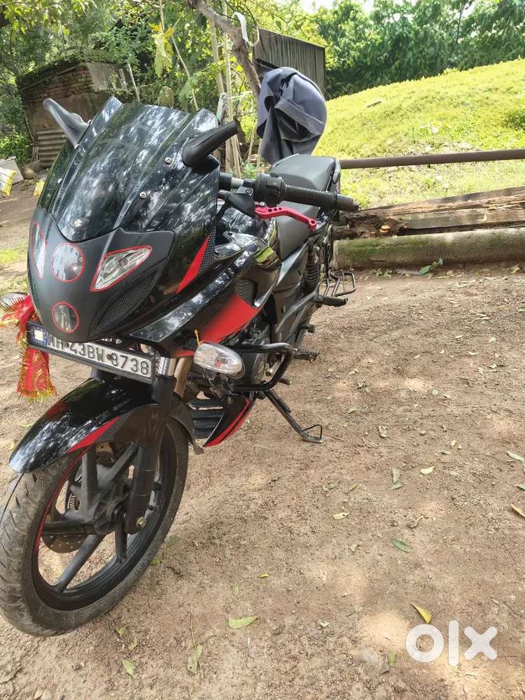 M sell bajaj pulsar 220f dts-i bike running smoothly