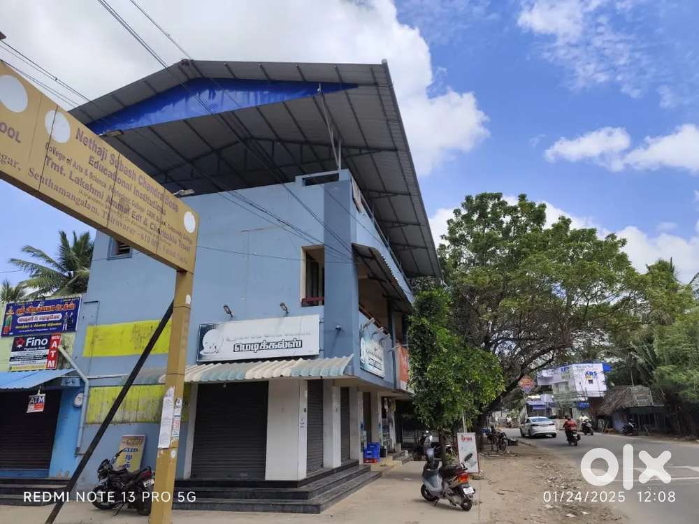 For rent,COMMERCIAL SPACE ON SECOND FLOOR
