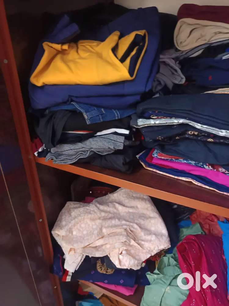 Used shirt 50 each, ,Tshirt 50?each pantsn100 eqch