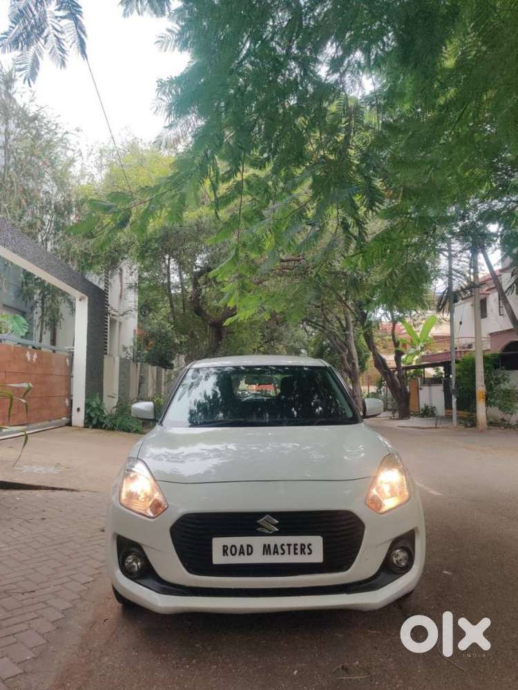 Maruti Suzuki Swift AMT VXI, 2020, Petrol