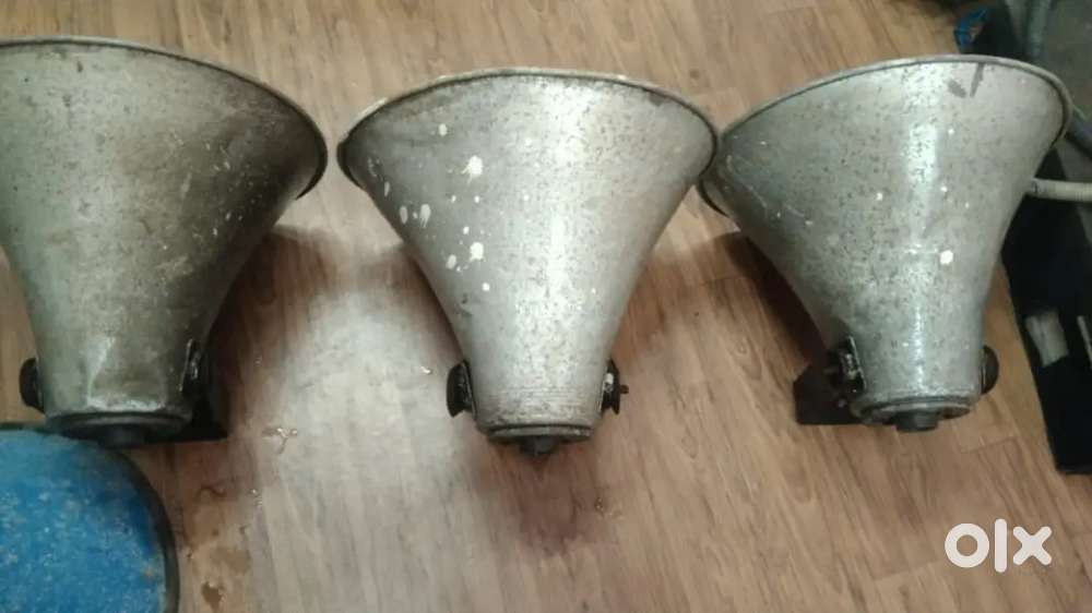 Capital Horn