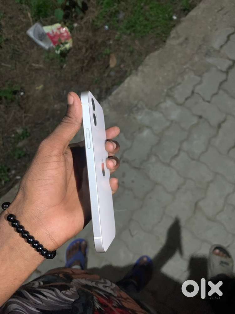 Iphone 12 brnd new condition