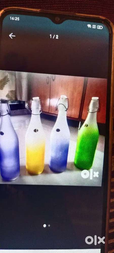 Classy and beautiful glass bottle for so many uses