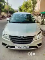 Toyota Innova 2.5 G (Diesel) 8 Seater BS IV, 2015, Diesel